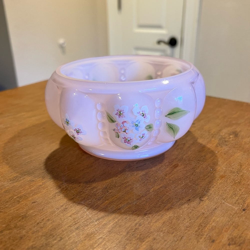 Handpainted Floral Pink Fenton Melon Rose Bowl Flowers